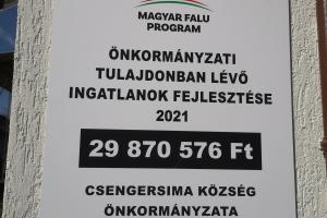 „Szolgálati lakás felújítása, fejlesztése Csengersimában”
